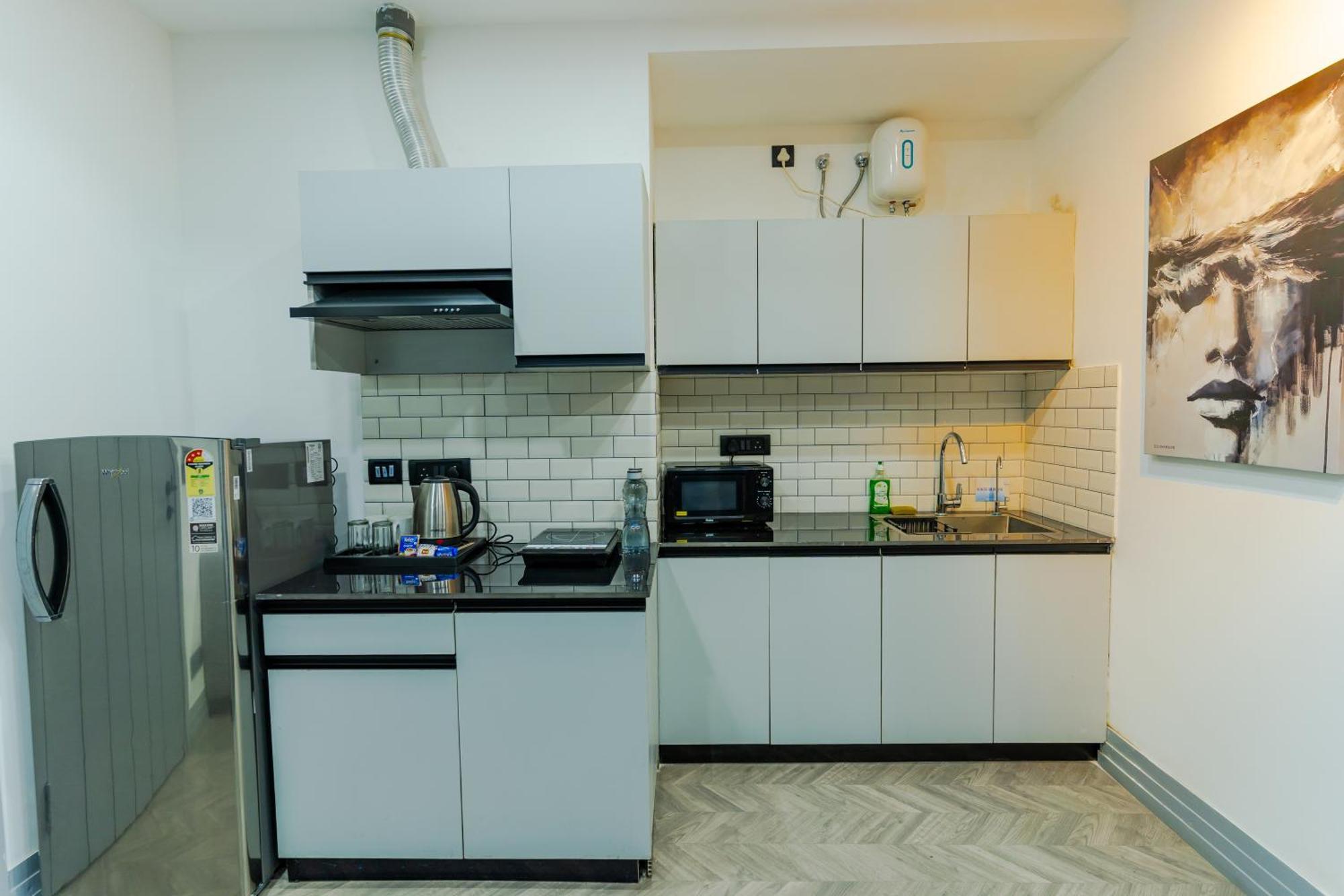 Bedchambers Luxury Apartment Near Golf Course Road Gurgaon Ngoại thất bức ảnh